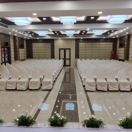 Sri Ram Hotel Tirunelveli Luaran gambar